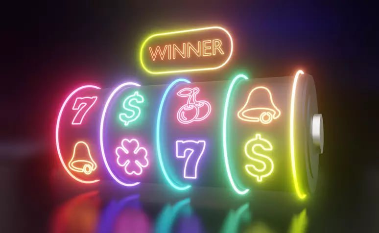 6pmg Live Casino တိုက်ရိုက် ဒိုင်မှ ကစားနေသောမြင်ကွင်း